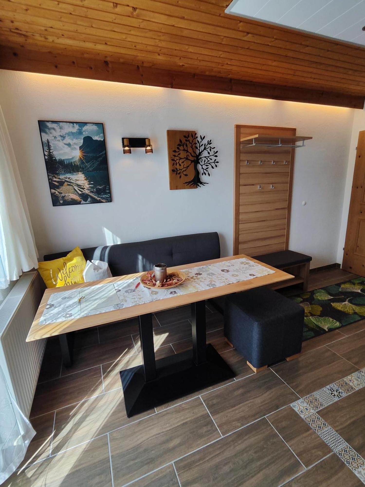 Apartmenthaus Bader Лойташ Екстериор снимка