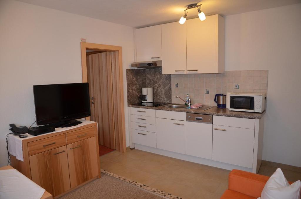 Apartmenthaus Bader Лойташ Стая снимка